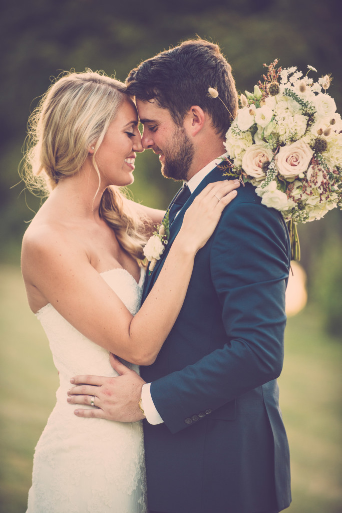 Alexsandria & Nicholas // The Lake House Inn Wedding