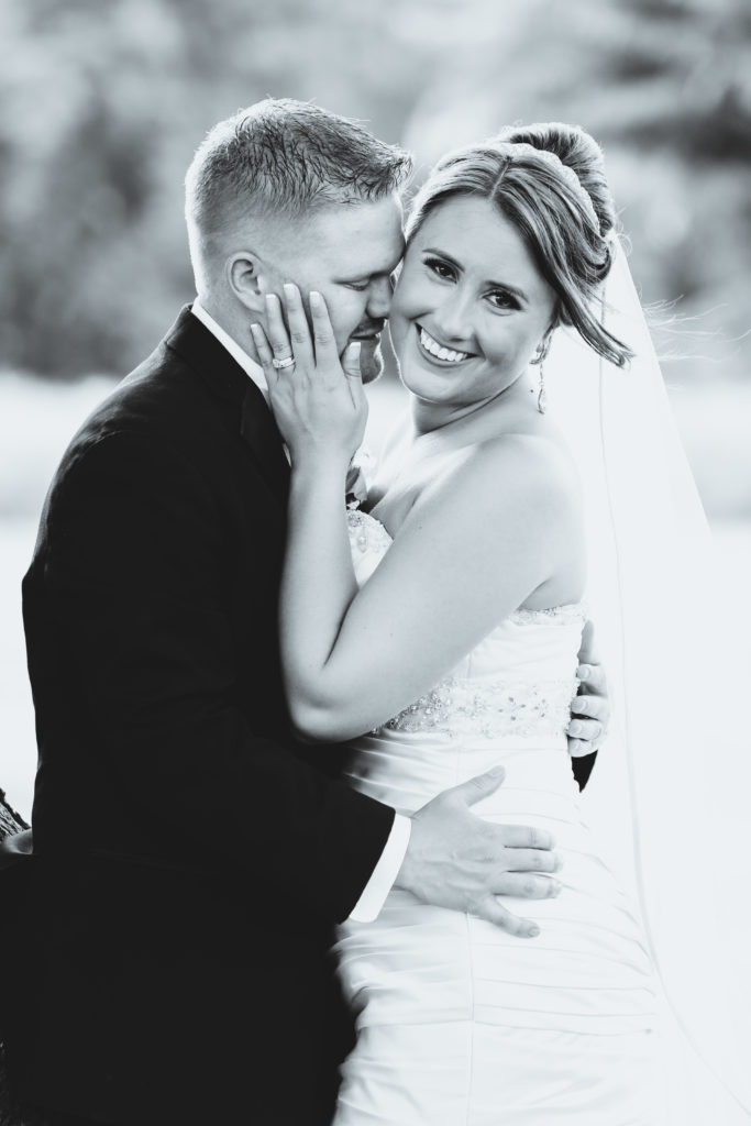Alyssa & Thomas // Rivercrest Golf Club Wedding