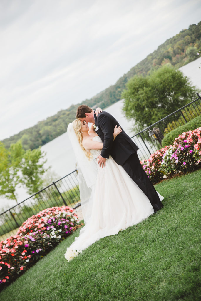 The Lake House Inn Wedding // Erin & Michael