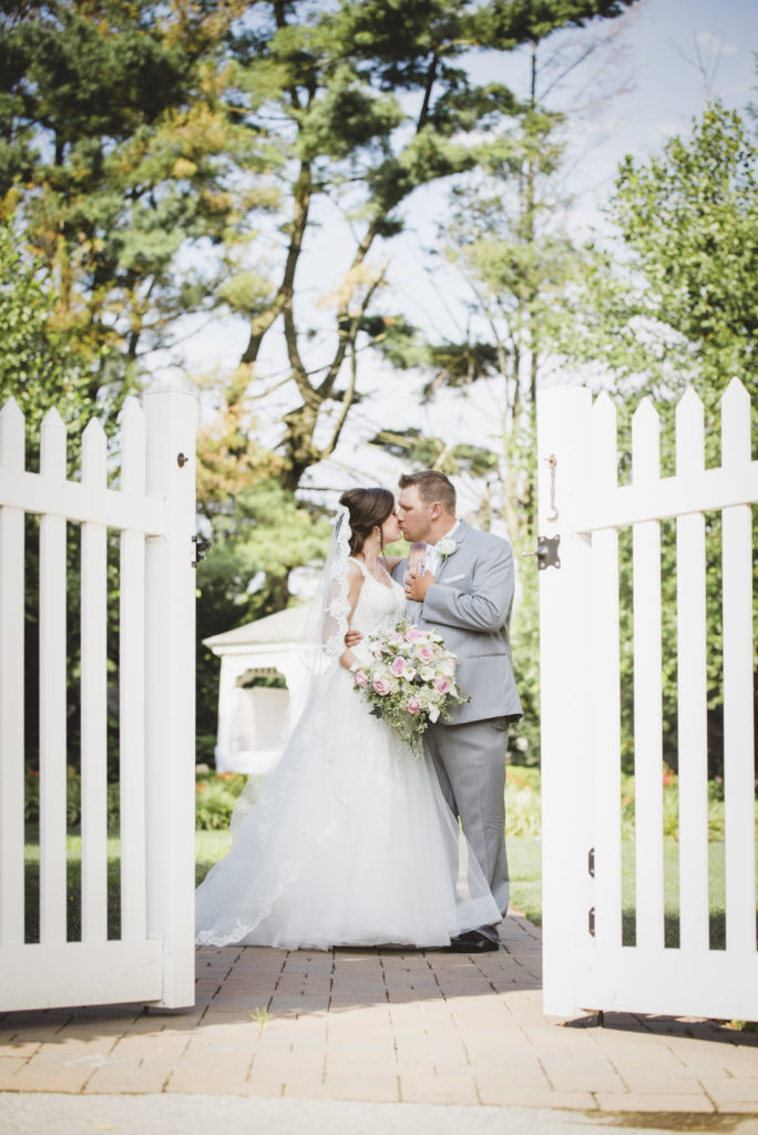 Springfield Country Club Wedding // Mary Cate & Andrew