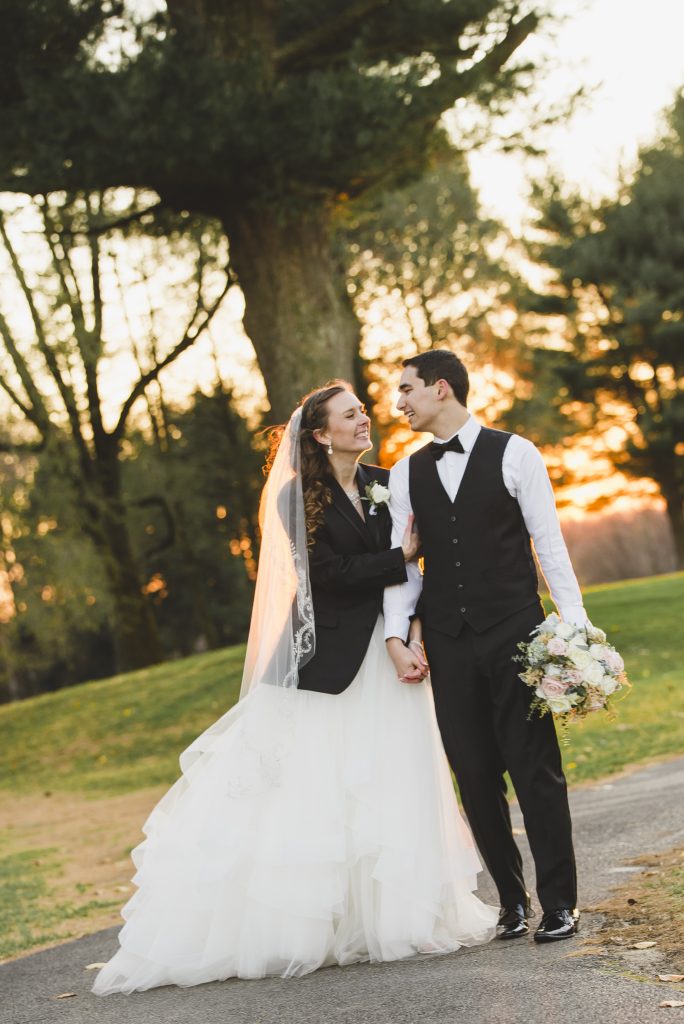 Deerfield Golf Club Wedding Photography // Katelin & Luke