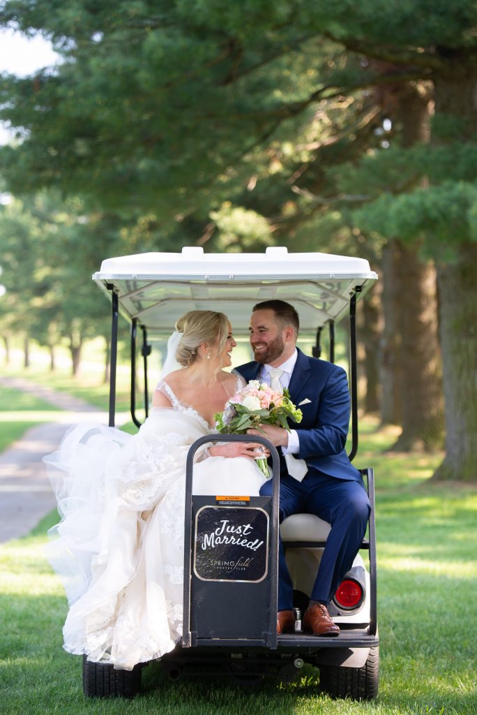 Springfield Country Club Wedding Photography // Dana & Eric