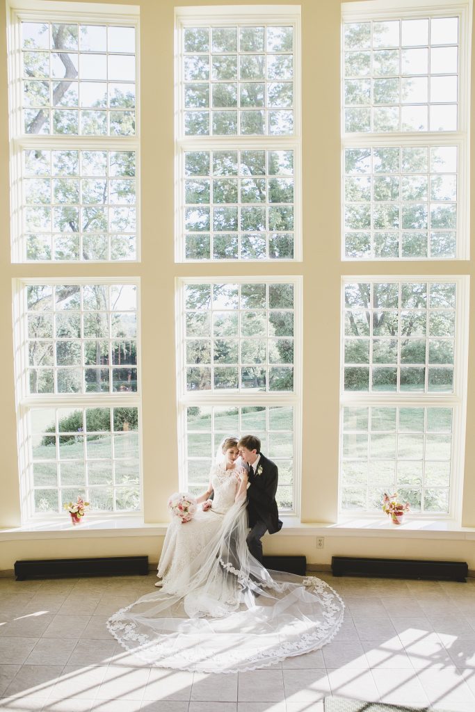 Trenton Country Club Wedding Photography // Julianne & Matt