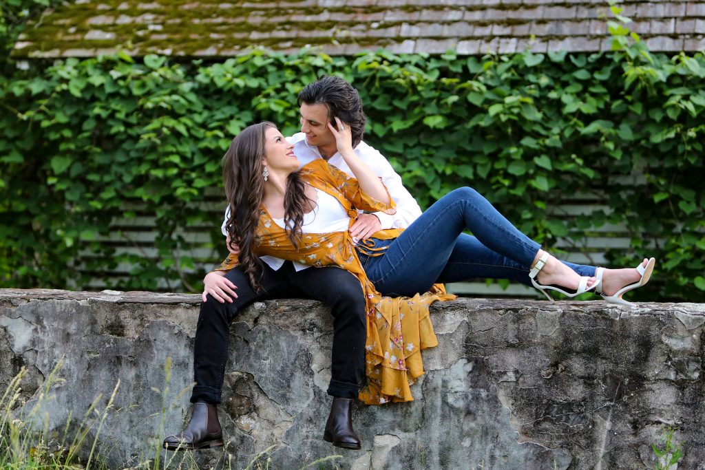 Philadelphia engagement session photographers